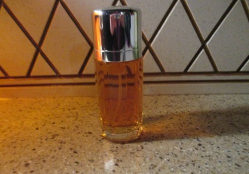Are there any special ingredients in the top notes of calvin klein perfumes?
